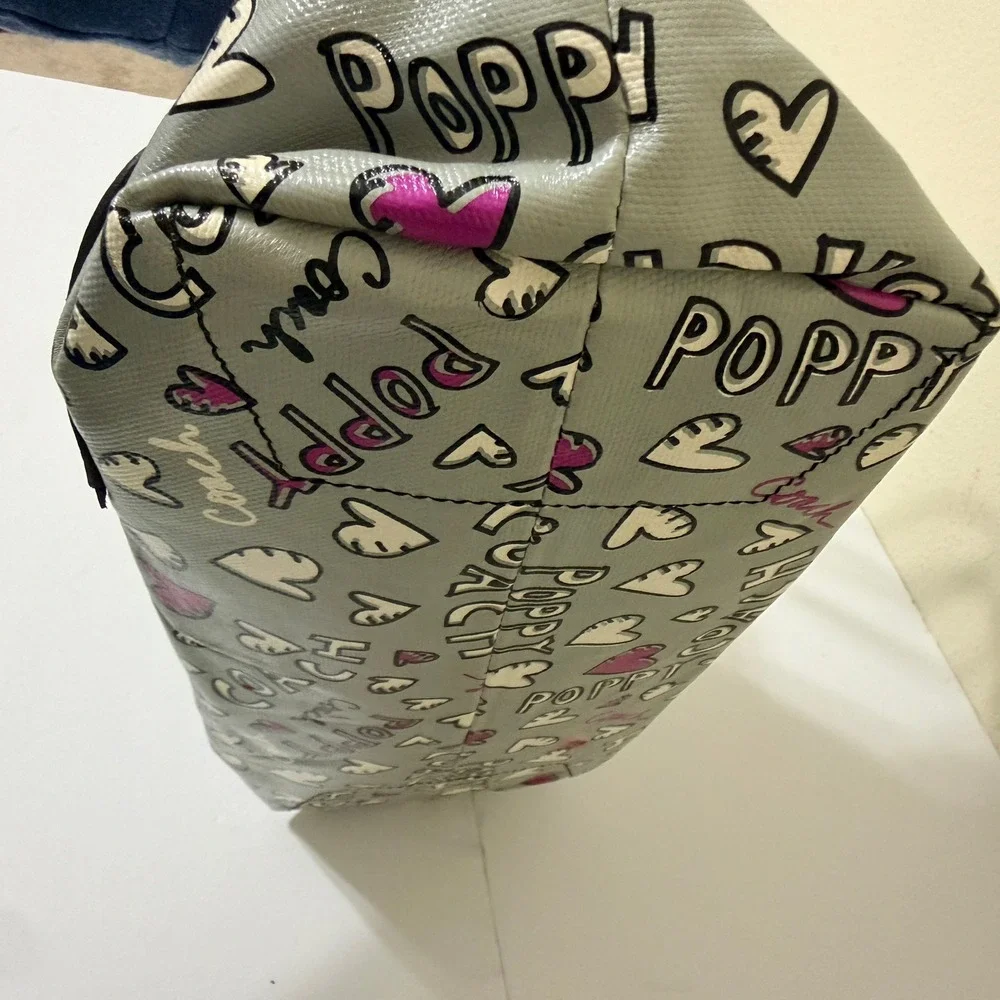 Coach Poppy Hearts Graffiti Tote With Bag Charms Coated Canvas Gray‎ Pink Y2K - Picture 12 of 16
